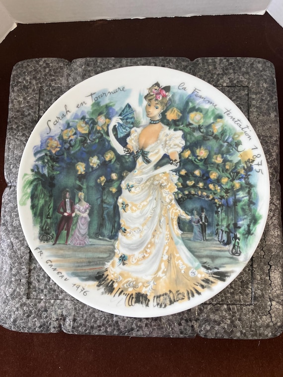 1976 Sarah En Tourmure Porcelain Plate, La Femme Inaccessible in