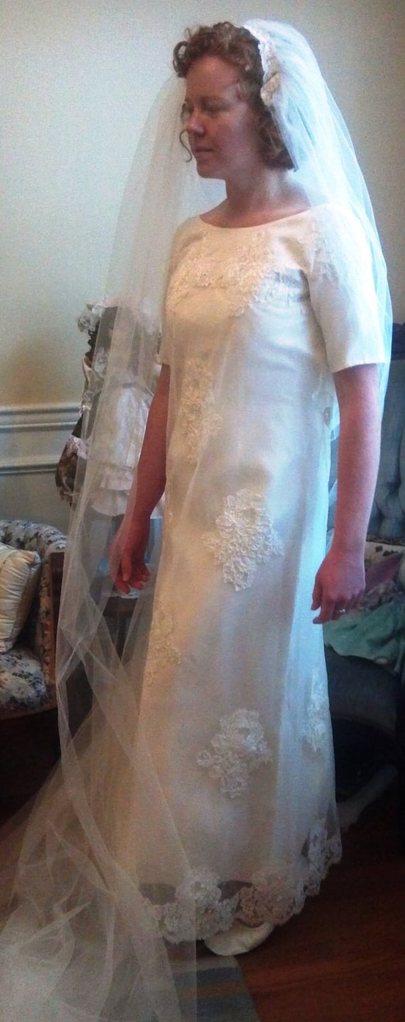 1968 Maurer Original Wedding Dress in Ivory, Desig