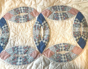 Vintage Hand Quilted Pillow Sham, Double Wedding Ring in Blue & Calico, 25 x 19"