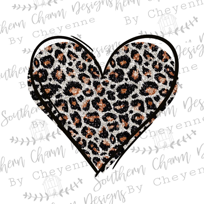 Op de afbeelding: Een hartvormig ontwerp met een luipaardprint in tinten zwart, bruin en zilveren glitter. Het hart is omlijnd met zwart.