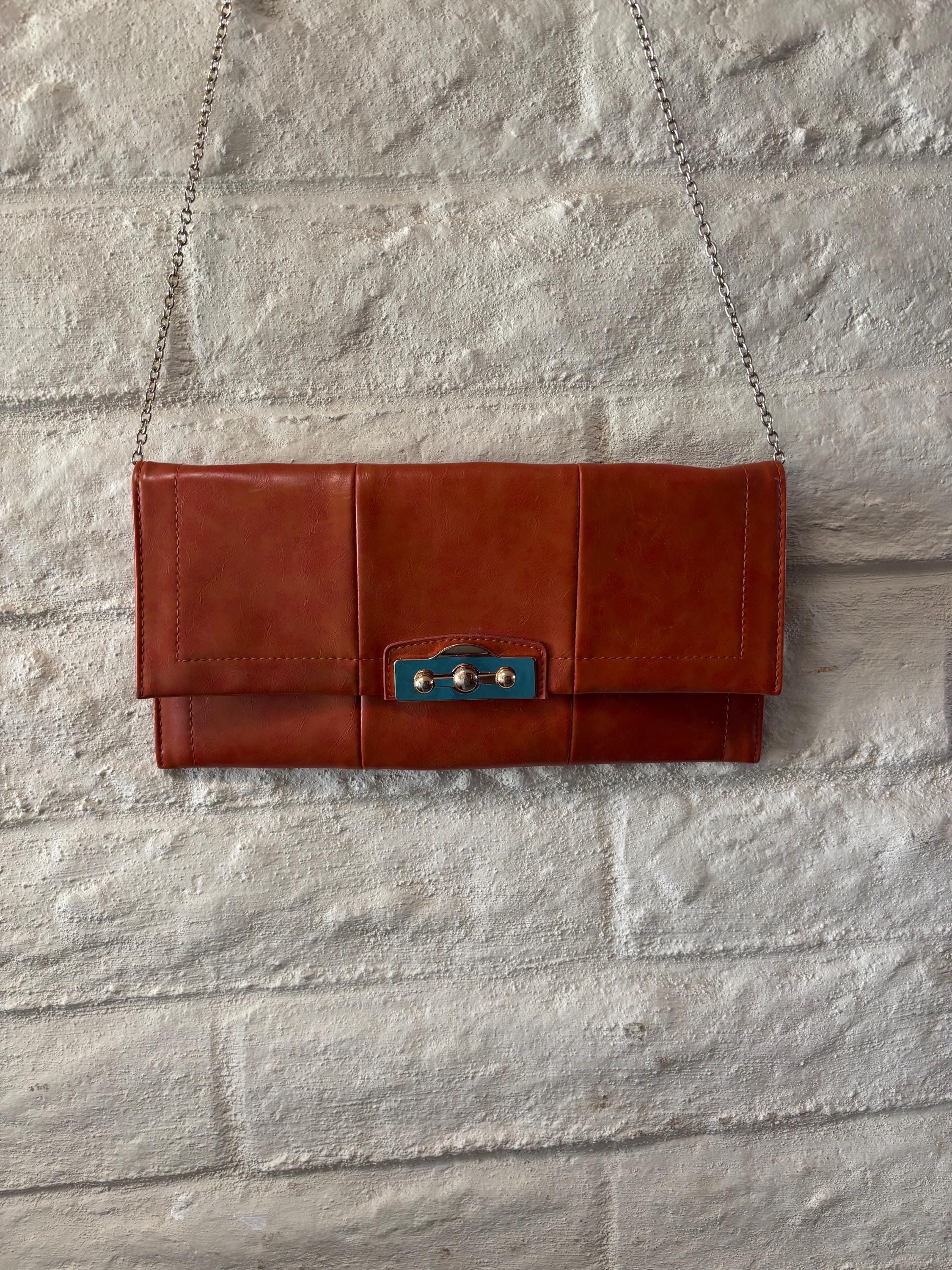 タグ付き新品ミレー⭐︎キュロット・オリーブ Small Belted Hobo bag in grained leather in - black