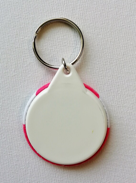 Bobby Dazzler badge or keyring star of the show bobbie dazler pin button gift