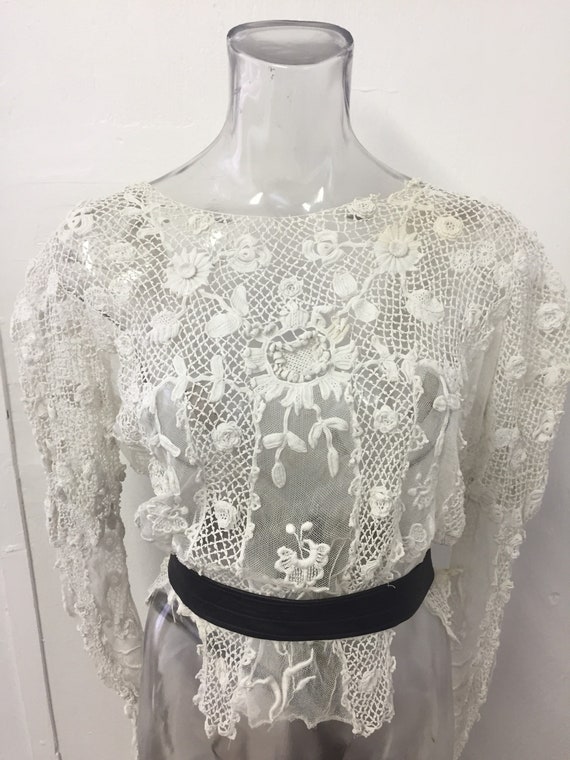 Beautiful Antique Floral Irish Crochet Blouse