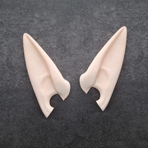 Elf Ears A Medium size - Cosplay - LARP -  Anime - Manga - fantasy character - Latex