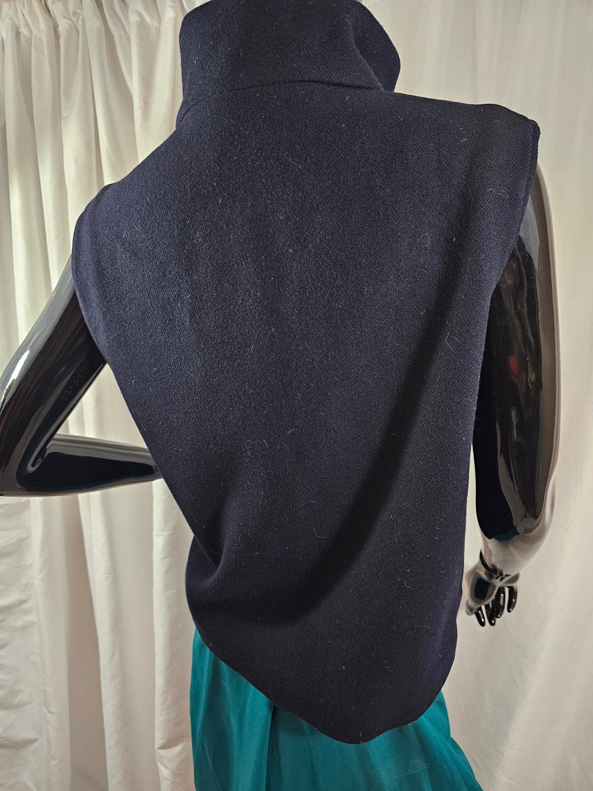 【関税&送料込】Prada Navy Blue Wool Vest Prada Wool Navy Crochet Vest Size 44 | eBay