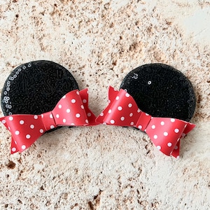 Minnie Mouse Ears Hair Clip Set