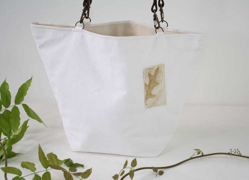 White Canvas Handbag With Ecoprint Patches and Leather Handles