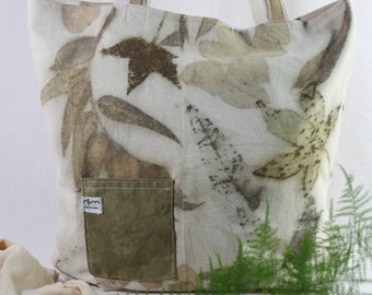 Tote bag made of cotton fabric hand dyed and printed with plants