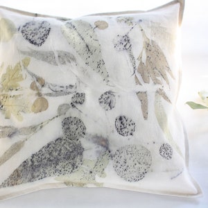 Eco-print cushion cover -eucalyptus ,cotinus and oak leaves organic print- decorative pillow 19x19 inches -Natural colors botanic print