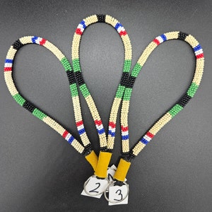 Nativo americano con perline Desert Storm Veterano twist Portachiavi da polso Bracciale con cordino per carte da casinò