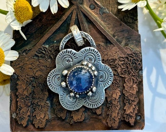 Blue Kyanite Flower Sterling Pendant ... Flower...