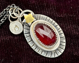 Sterling + Faceted Red Garnet Necklace . Sweet Crystal Charm Necklace . Sterling Silver + 24K Keum Boo Star