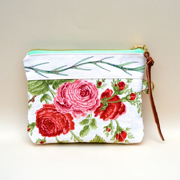 Red Roses Bag.  Clutch Camera Bag Purse Smart Phone Iphone Gadget . Beaded . Hand Painted