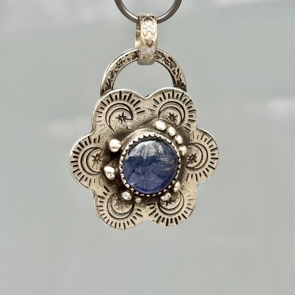 Blue Kyanite Flower Sterling Pendant ... Flower...