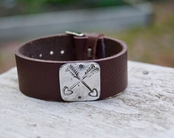 Sterling 2 Arrows Bracelet . Repurposed . Leather . Hand Stamped  . Southwestern .