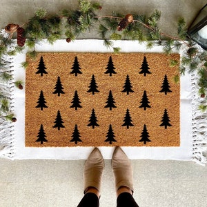 Modern Christmas Tree doormat, Christmas decor, personalized doormat, holiday doormat, welcome mat, Modern Decor, winter decor, doormat