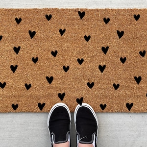 Hearts Valentine's Day doormat, Valentine's decor, personalized doormat, funny doormat, welcome mat, front doormat, heart doormat