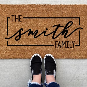 Custom Family Welcome Doormat, home decor, custom doormat, welcome mat, housewarming, front door mat, welcome doormat, Family mat, newlywed