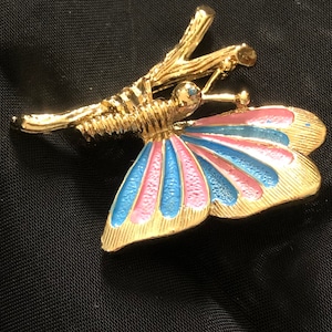 Fun and Fabulous Vintage Gold Toned Butterfly Pin Turquoise/Pink Friendly Butterfly Brooch by Gerry&#39;s