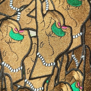 Pinkies Up patch-klein, 1908, HBCU, patch, roze en groen, parels, camouflagejassen, één patch per bestelling