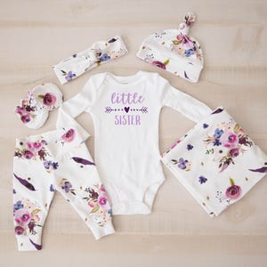 Baby Girl Coming Home Outfit, baby shower: Violet Watercolor Floral Pants, Tie Headband, Knot Hat, Little Sister Bodysuit, Swaddle, Mitts