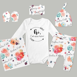 Baby Girl Coming Home Outfit // Name Blanket // Organic Cotton // Personalized Floral Pants, Headband, Knot Hat, Bodysuit, Swaddle, Mitts