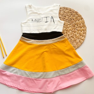Girl Back to school Dress // Back to School // Girl First Day of School // Back to School Dress // Pencil Dress // Kindergarten Graduation
