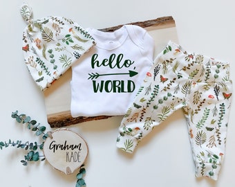 Baby Boy Coming Home Outfit // Gender Neutral Coming Home Outfit // Mushroom and Leaves // Newborn Legging Hello World Bodysuit // Hat