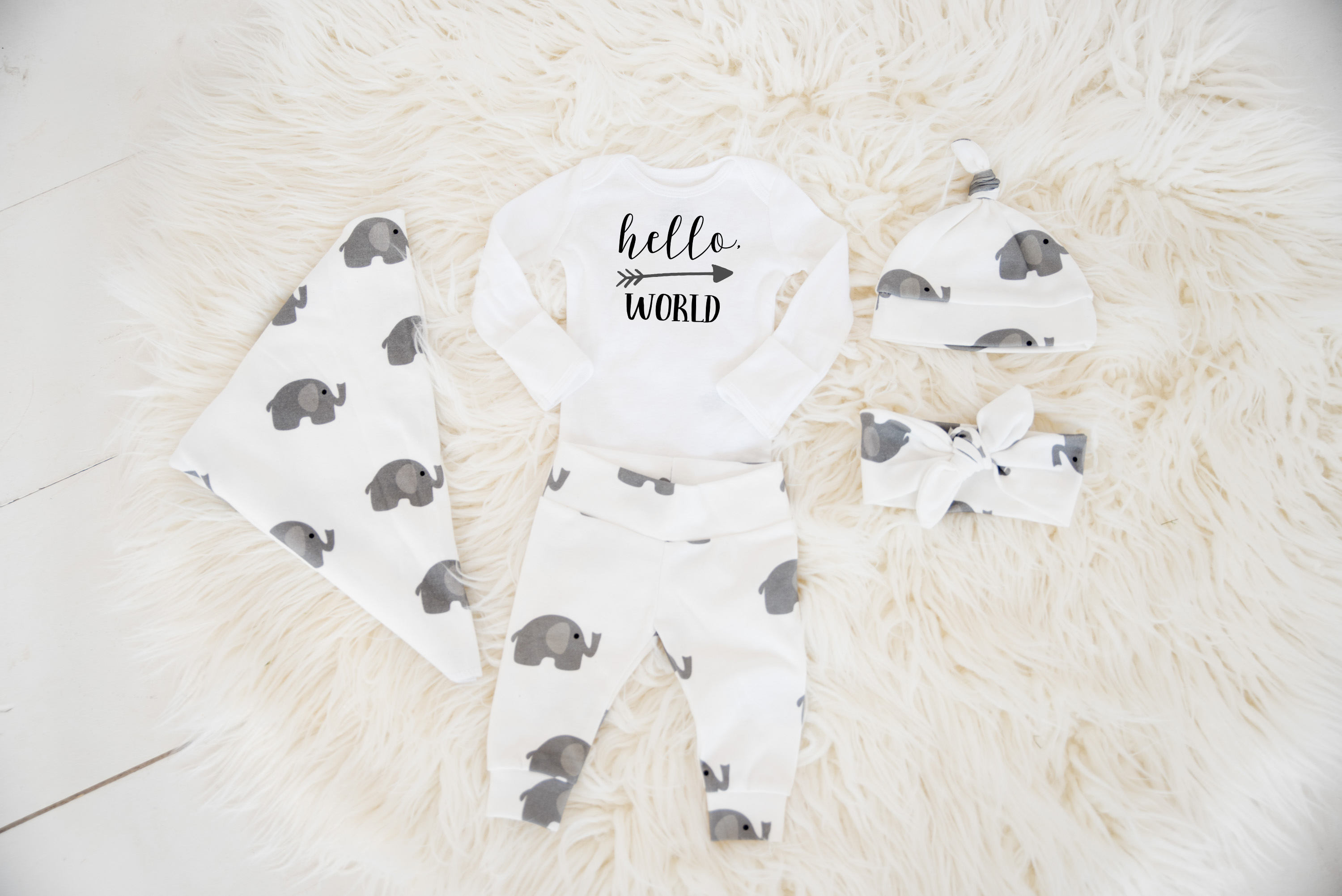 Gender neutral store take home outfit