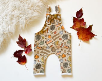 Baby Boy Thanksgiving Outfit // Baby Girl Thanksgiving Outfit // Thanksgiving Overalls // Thanksgiving Turkey Outfit // Coming Home Outfit