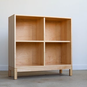 JUNO Handmade Mid Century Modern Inspired Record Shelf Maple