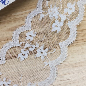 White Lace Sewing Trim, 2 Inches By 14 Yards, Vintage Estate Sale, Crafting Embellishment image 3