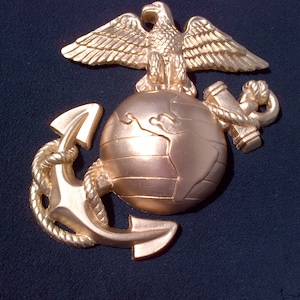 9&quot; Marine Corps Eagle Globe & Anchor Wall Hanging Durable Plastic Gold Finish