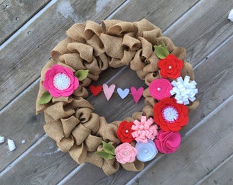 Valentines Day Wreath, Burlap Valentine Wreath, Heart Banner Wreath, Pink Red White Felt Flower, Love Wreath, Valentine Wreath