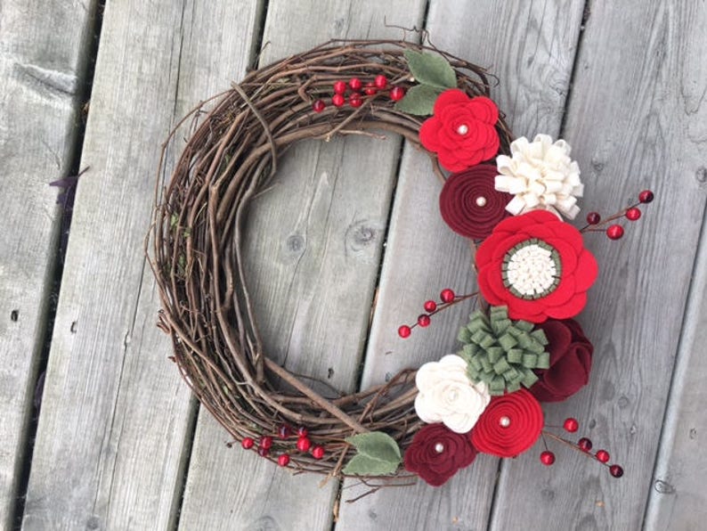 Christmas Wreath, Christmas Felt Flower Wreath, Christmas Grapevine Wreath, Christmas Decor, Rustic Christmas Wreath image 2