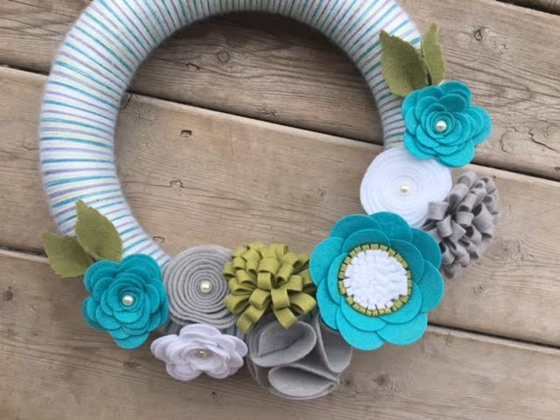 Spring Yarn Wreath, Felt Flowers Wreath, Aqua Green Stripe Wreath, Easter Wreath image 4