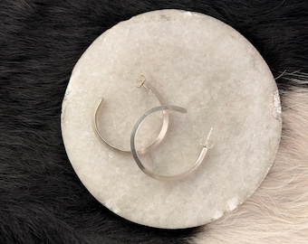 Triangle metal almost 1" hoop earring with post and nut closure