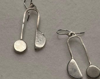 Handmade Sterling Silver arc with geometric shape Earrings