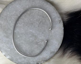Smooth texture shiny finish sterling silver cuff bracelet with balled ends, 7 inch long large size, fits 7.5 up to 9.5 inch wrist