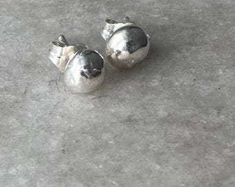 Geo earring made of Fine silver, handsculped sphere stud earrings