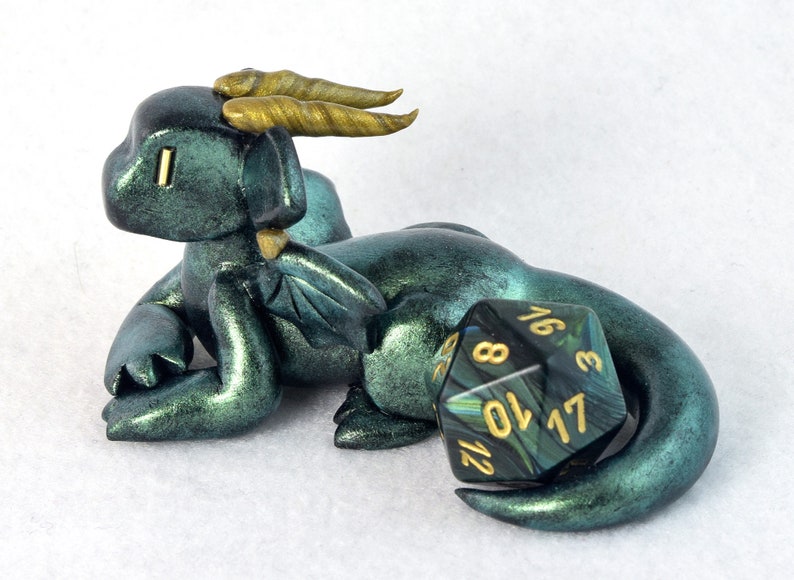 Green dice dragon figurine, metallic green dragon d20 holder, Dungeons and Dragons, Magic: The Gathering, MtG, polymer clay dragon sculpture image 2