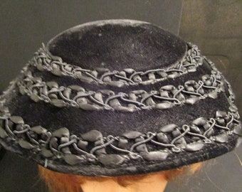 1930s Stiff Velvet Hat w/ 3 Brocade Rows - Black