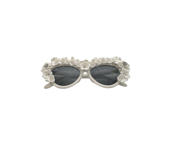 Handmade Floral Cat Eye Sunglasses: White Flower & Crystal 