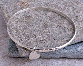 Sterling silver handmade solid silver D shaped outside profile hammered bangle bracelet 925 with hammered heart charm