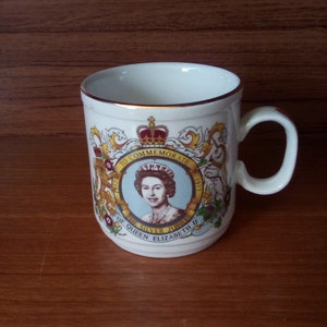 Silver Jubilee Mug