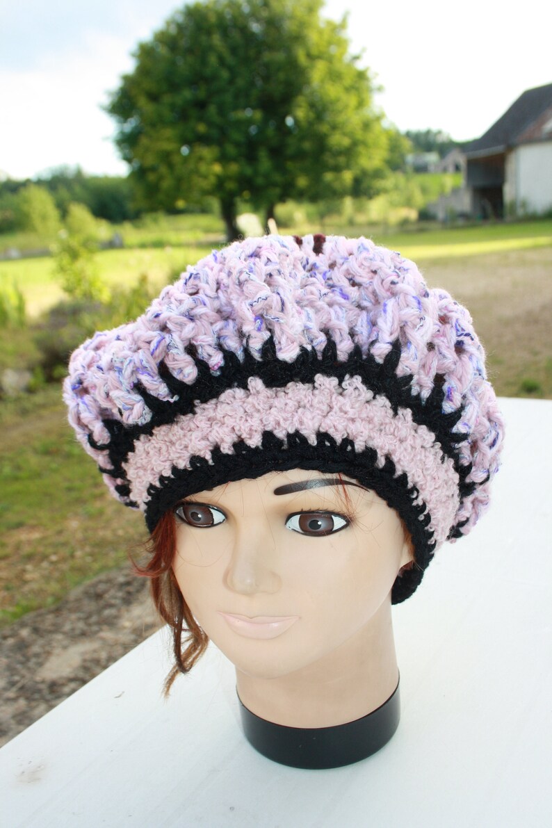 425 béret au crochet image 1