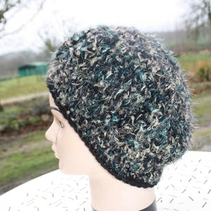 36 beret in fancy yarn image 5