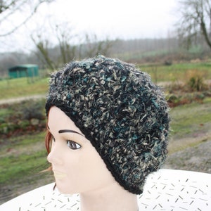 36 beret in fancy yarn image 1