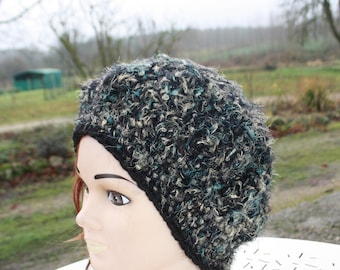 36 beret in fancy yarn