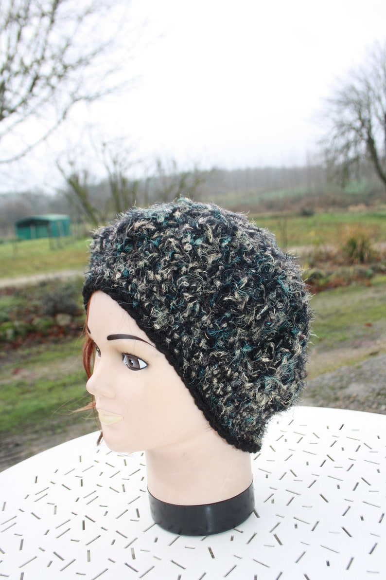 36 beret in fancy yarn image 1